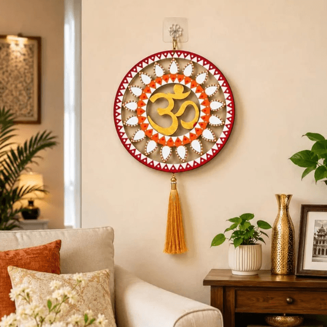 Om 🕉️ hover